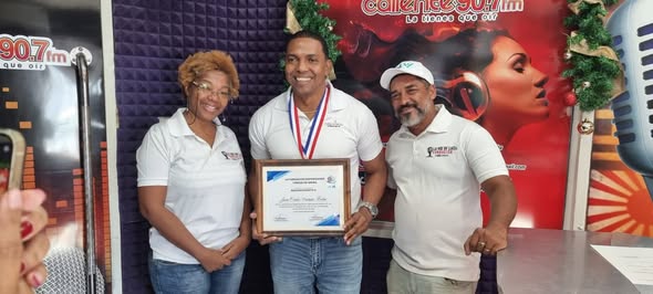 🤝 Reconocimiento a Juan Carlos Ventura Belén